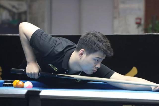 U22国足门将栾毅：少一人作战大家仍团结在一起，平局不容易