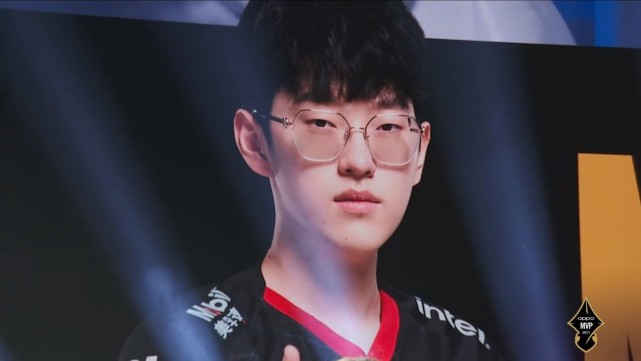 意天空：斯皮可能复出踢罗马，吉尔摩回英格兰接受耻骨痛会诊