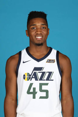 木塔力甫：邵导一直鼓励我们要有更高的目标、要前往欧洲发展