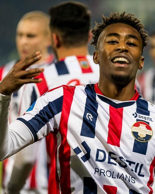 也体现了他 也体现了他