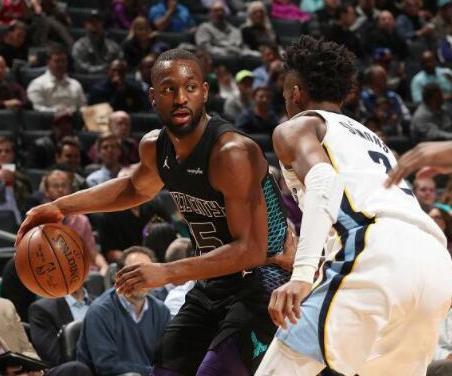 更显示了球 更显示了球